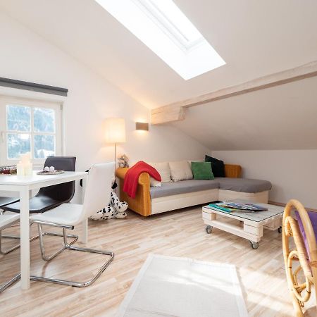 Dolomitenloft ชตราสเซิน ภายนอก รูปภาพ