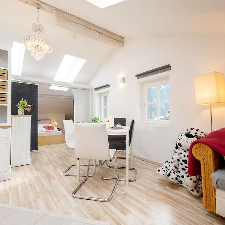 Dolomitenloft ชตราสเซิน ภายนอก รูปภาพ