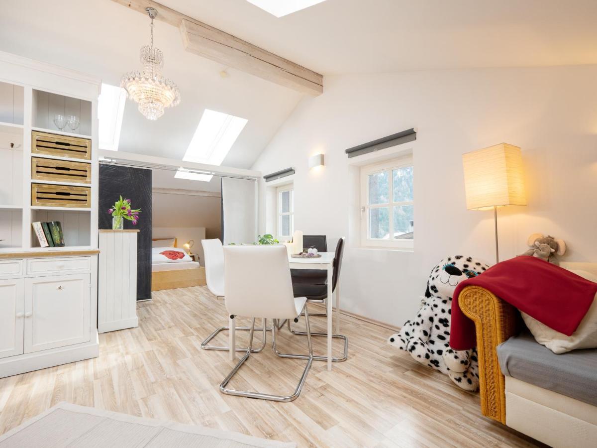 Dolomitenloft ชตราสเซิน ภายนอก รูปภาพ