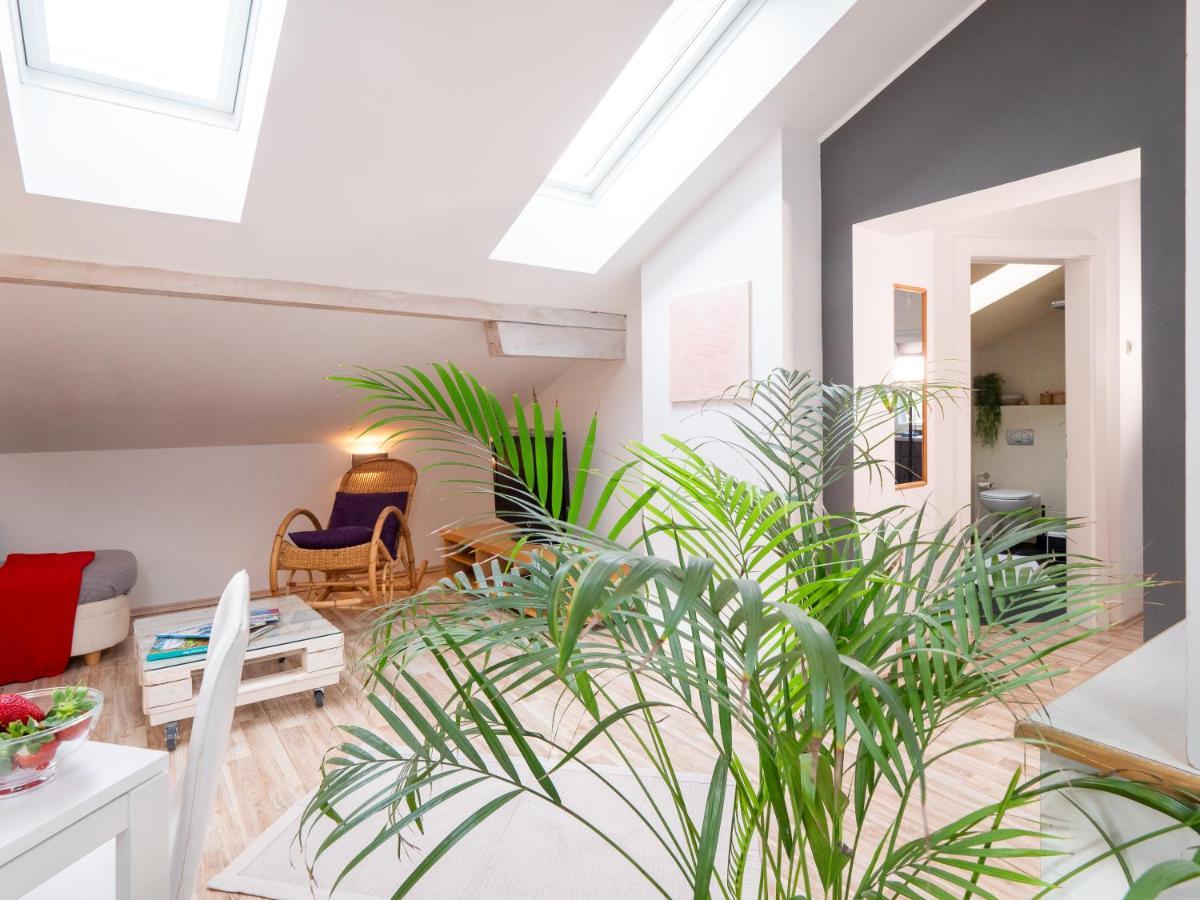 Dolomitenloft ชตราสเซิน ภายนอก รูปภาพ