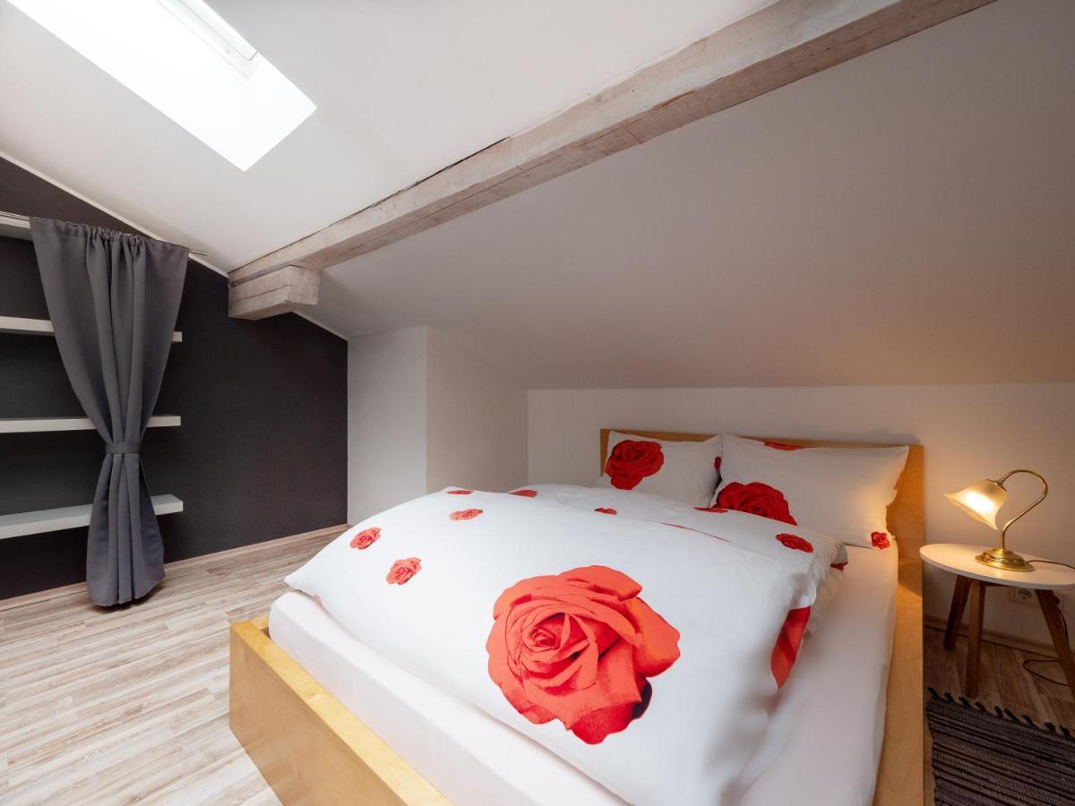 Dolomitenloft ชตราสเซิน ภายนอก รูปภาพ